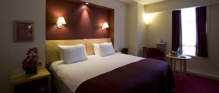 Kensington Close Hotel