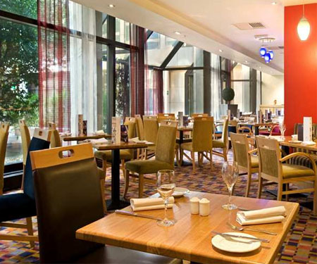 Hilton Gatwick Airport Hotel