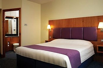 Premier Inn Lauriston Place