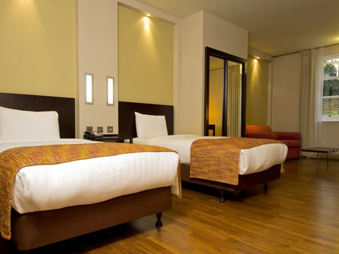 Nh Hotel Kensington